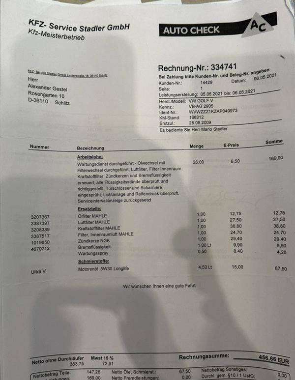 Volkswagen Golf cena 22900 przebieg: 202000, rok produkcji 2009 z Słupsk małe 781